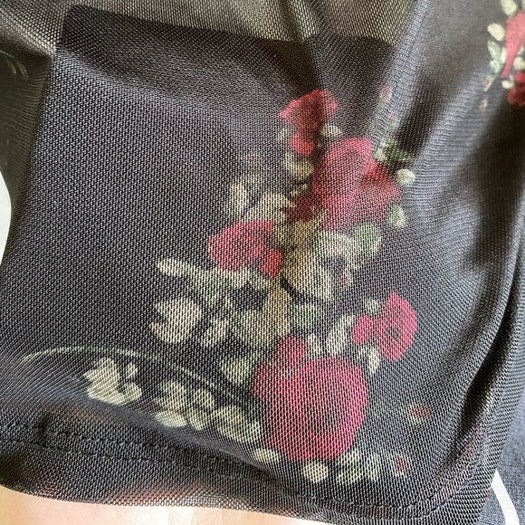 Floral Mesh Long Sleeve - Garage Size XS - Picture 5 of 6